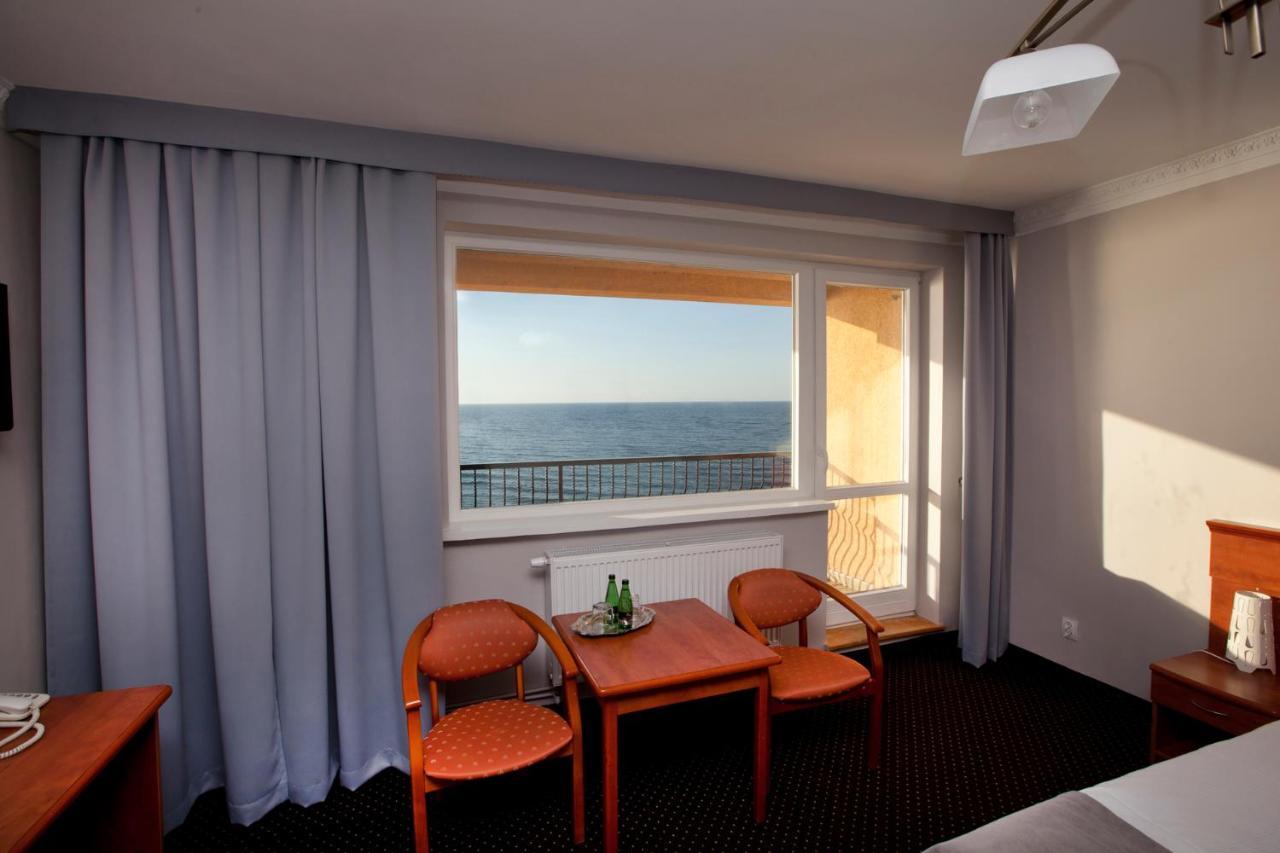 Hotel Wodnik Twoj Hotel Z Widokiem Na Morze 尤斯托尼莫斯基 外观 照片