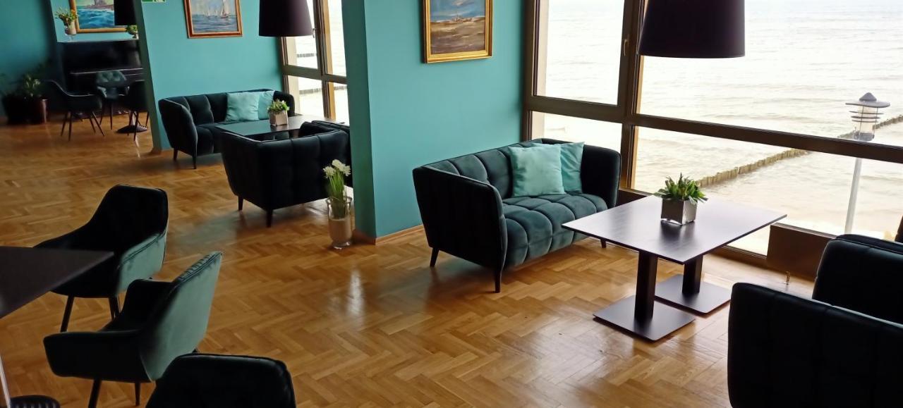 Hotel Wodnik Twoj Hotel Z Widokiem Na Morze 尤斯托尼莫斯基 外观 照片